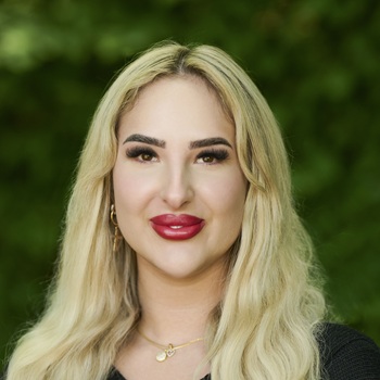 Frau Jessica Albertin